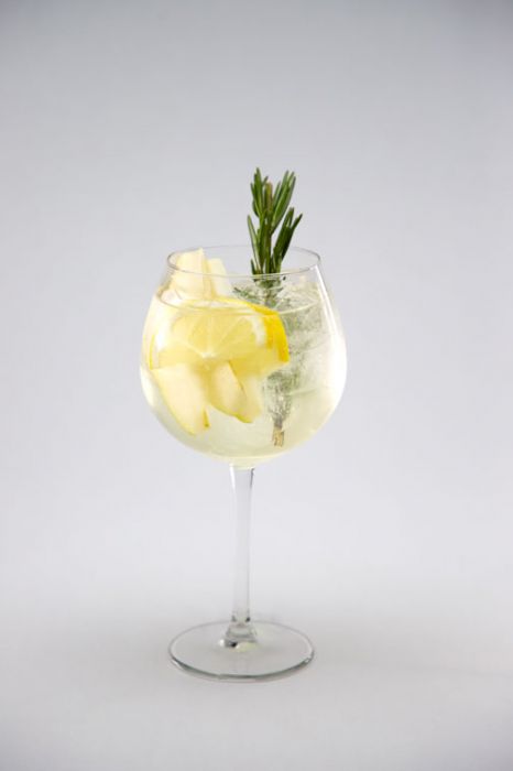 GINGER PEAR CIDER SANGRIA