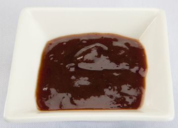 SWEET AND SMOKY CRANBERRY BBQ GLAZE